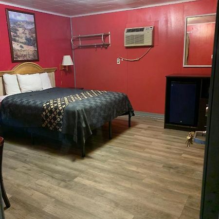 Budget Inn Monroeville Exterior foto